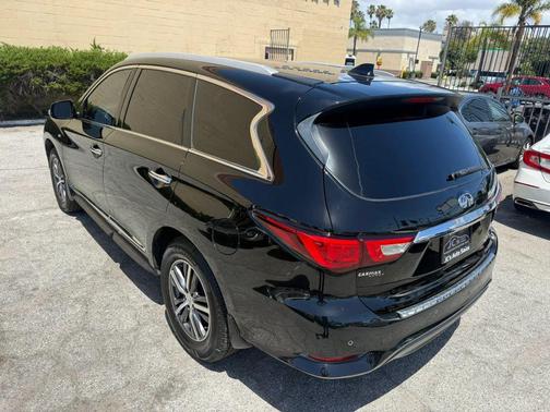 Black Obsidian 2017 INFINITI QX60 Base