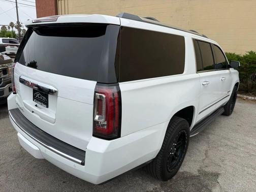 2016 GMC Yukon XL Denali