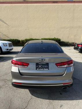 2018 Kia Optima LX
