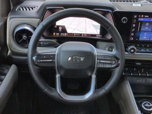 Summit White 2025 Chevrolet Colorado ZR2