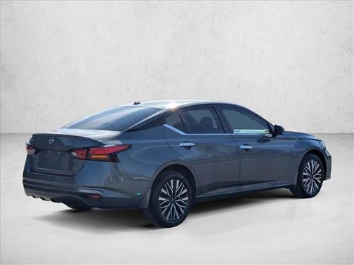 Gun Metallic 2024 Nissan Altima 2.5 SV