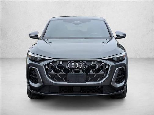 Daytona Gray Pearl Effect 2025 Audi Q5 Prestige TFSI quattro S tronic