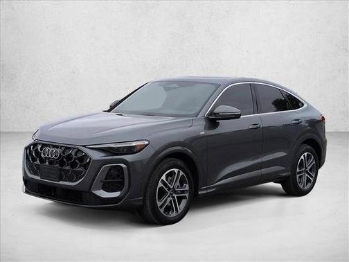 Daytona Gray Pearl Effect 2025 Audi Q5 Prestige TFSI quattro S tronic