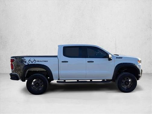 2022 Chevrolet Silverado 1500 Custom Trail Boss