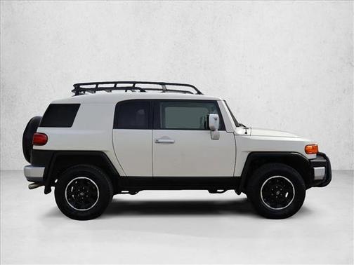 Iceberg 2013 Toyota FJ Cruiser Base