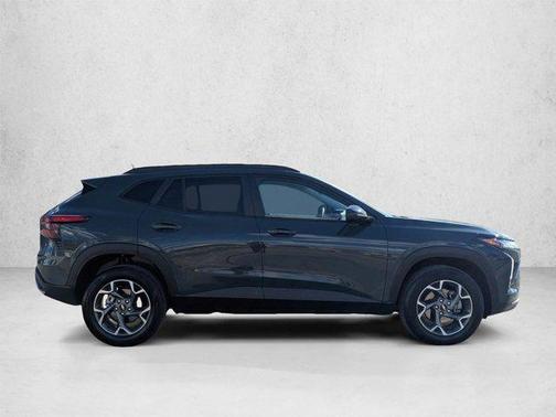 Cypress Gray 2025 Chevrolet Trax LT