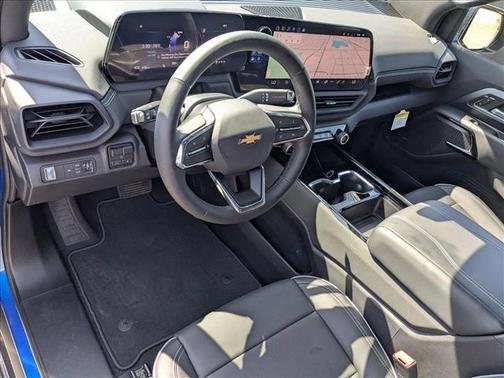 2025 Chevrolet Silverado EV LT