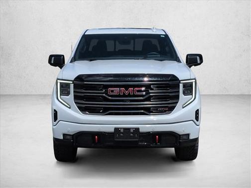 Summit White 2025 GMC Sierra 1500 AT4