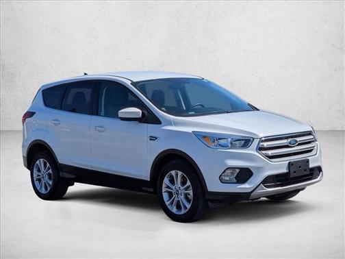 Oxford White 2019 Ford Escape SE