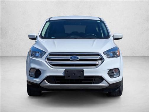 Oxford White 2019 Ford Escape SE