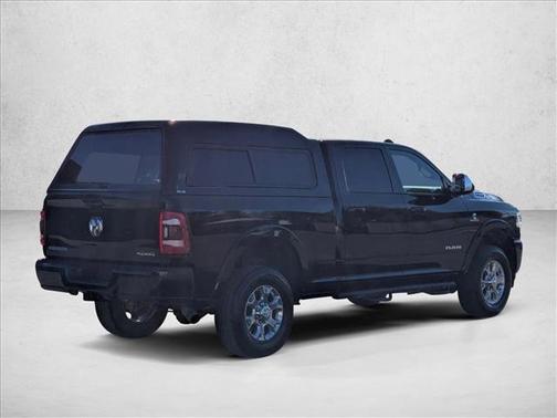 2020 RAM 2500 Laramie Crew Cab 4X4 6'4' Box