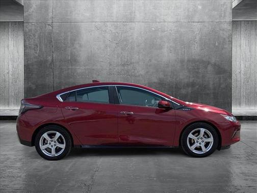 2017 Chevrolet Volt LT