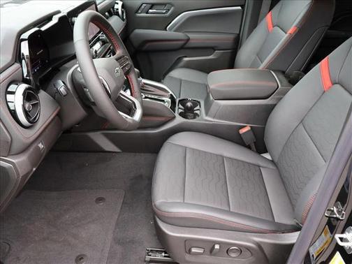 Black 2026 Chevrolet Colorado Z71