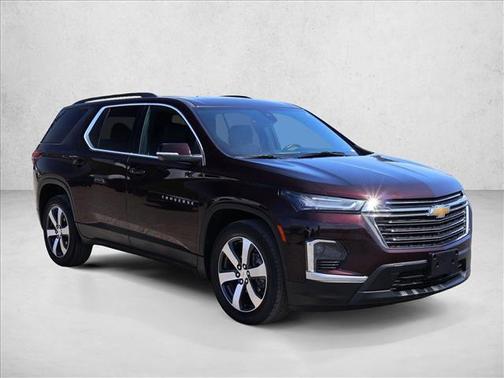 Black Cherry Metallic 2022 Chevrolet Traverse LT Leather