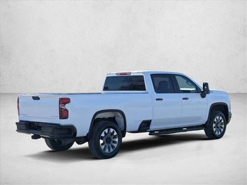 Summit White 2025 Chevrolet Silverado 2500 Custom