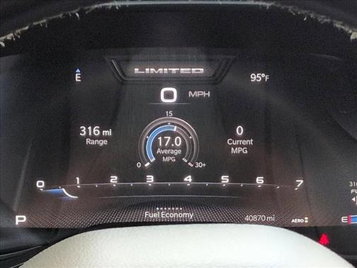 Delmonico Red Pearlcoat 2023 RAM 1500 Limited