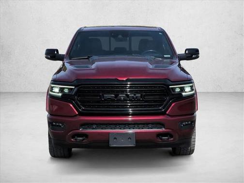 Delmonico Red Pearlcoat 2023 RAM 1500 Limited