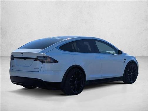 Pearl White Multi Coat 2017 Tesla Model X P100D