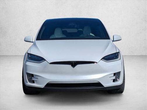 Pearl White Multi Coat 2017 Tesla Model X P100D
