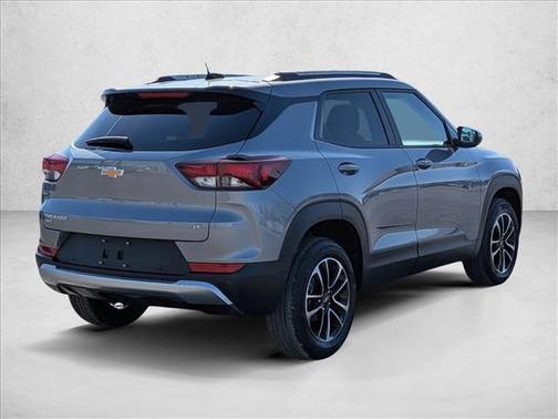 Sterling Gray Metallic 2026 Chevrolet Trailblazer LT