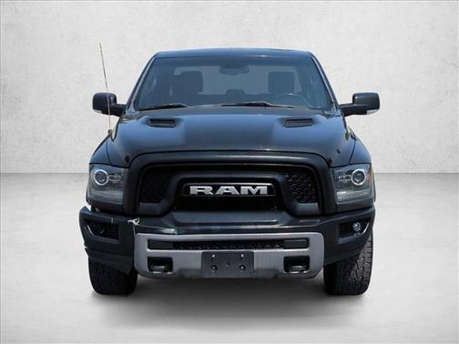 Brilliant Black Crystal Pearlcoat 2016 RAM 1500 Rebel