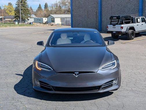 Midnight Silver Metallic 2019 Tesla Model S 100D
