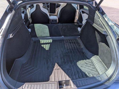 Midnight Silver Metallic 2019 Tesla Model S 100D