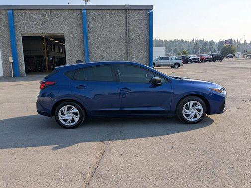2024 Subaru Impreza Base