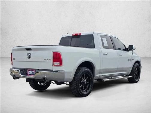 Bright White Clearcoat 2016 RAM 1500 Laramie