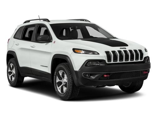 Granite Crystal Metallic Clearcoat 2018 Jeep Cherokee Trailhawk