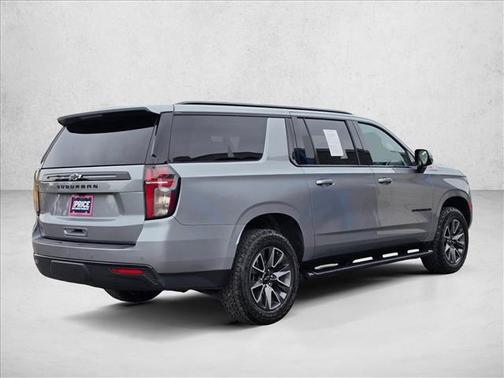 Sterling Gray Metallic 2023 Chevrolet Suburban 4WD Z71