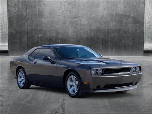 2013 Dodge Challenger SXT