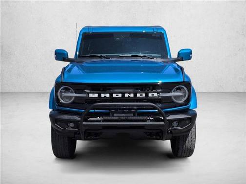 VELOCITY BLUE METALLIC 2023 Ford Bronco Outer Banks