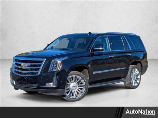2017 Cadillac Escalade Luxury