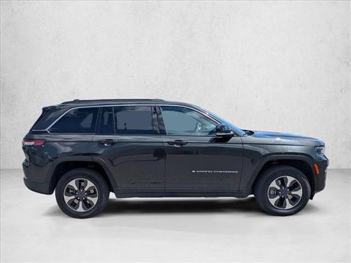Rocky Mountain Pearlcoat 2024 Jeep Grand Cherokee 4xe Base