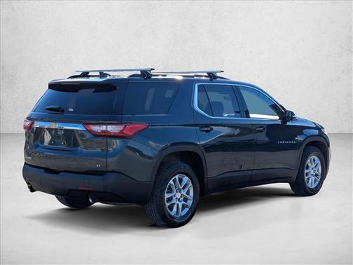 Graphite Metallic 2019 Chevrolet Traverse LT Cloth