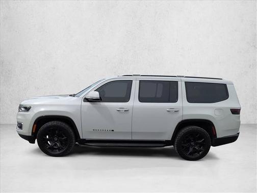 Luxury White Pearlcoat 2022 Jeep Wagoneer Series II 4x4