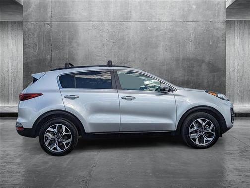 2022 Kia Sportage EX