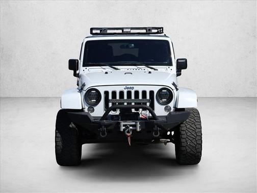 Bright White Clearcoat 2017 Jeep Wrangler Unlimited Sahara