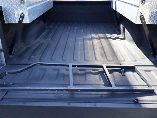 Billet Silver Metallic Clearcoat 2022 RAM 2500 Big Horn Crew Cab 4x4 6'4' Box