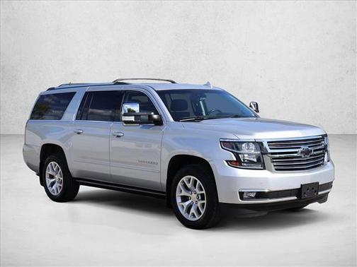 Silver Ice Metallic 2019 Chevrolet Suburban Premier