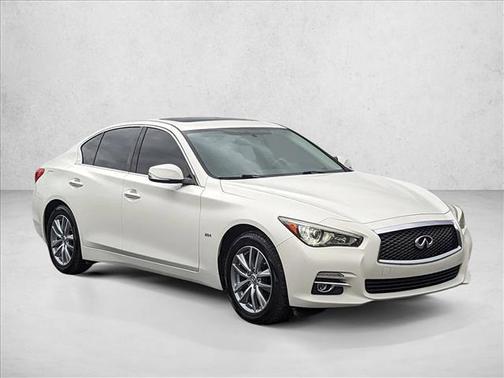 2017 INFINITI Q50 Base