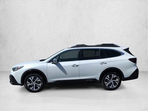 Crystal White Pearl 2022 Subaru Outback Touring XT