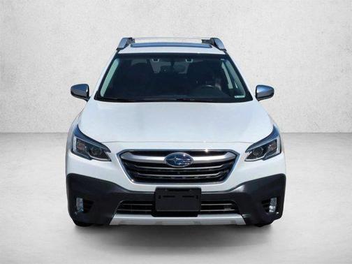Crystal White Pearl 2022 Subaru Outback Touring XT