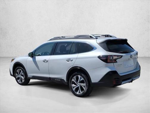 Crystal White Pearl 2022 Subaru Outback Touring XT