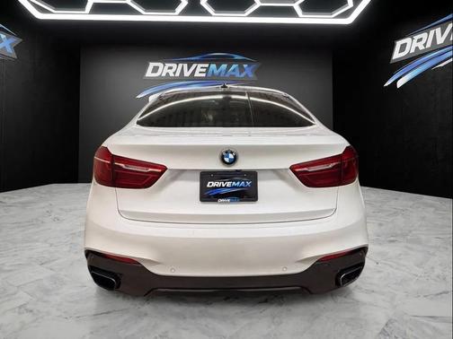 White 2017 BMW X6 xDrive35i