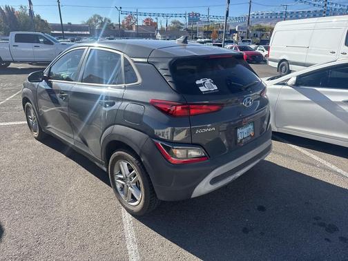 2023 Hyundai KONA SE