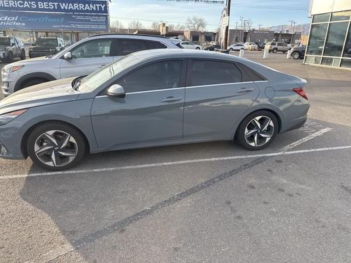 2023 Hyundai ELANTRA HEV Limited