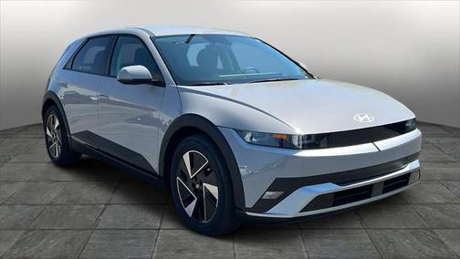 2025 Hyundai IONIQ 5 SE Standard Range