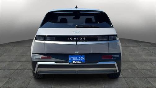 2025 Hyundai IONIQ 5 SE Standard Range